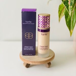 TARTE // SHAPE TAPE MATTE FOUNDATION